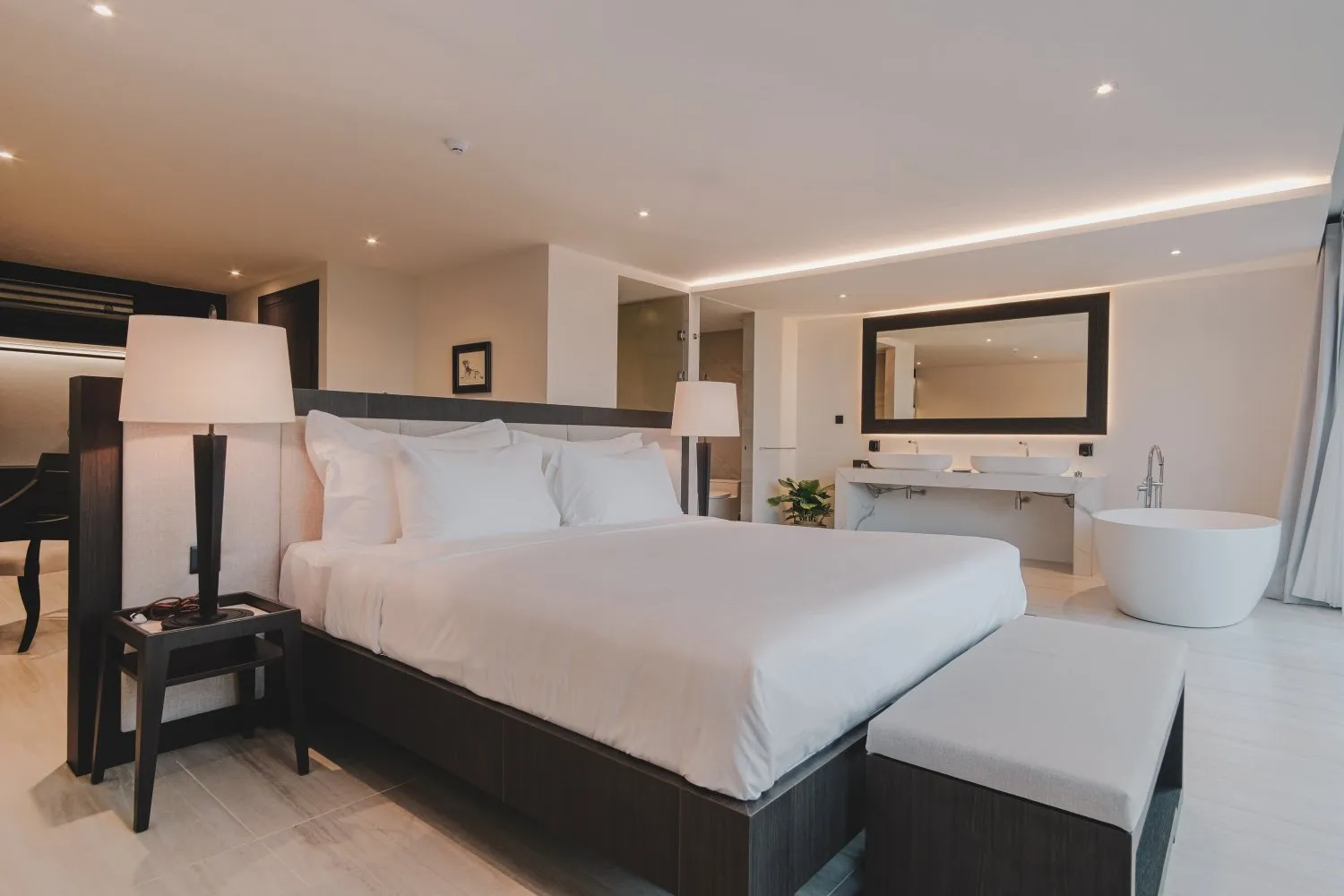 Property image - full photo 13