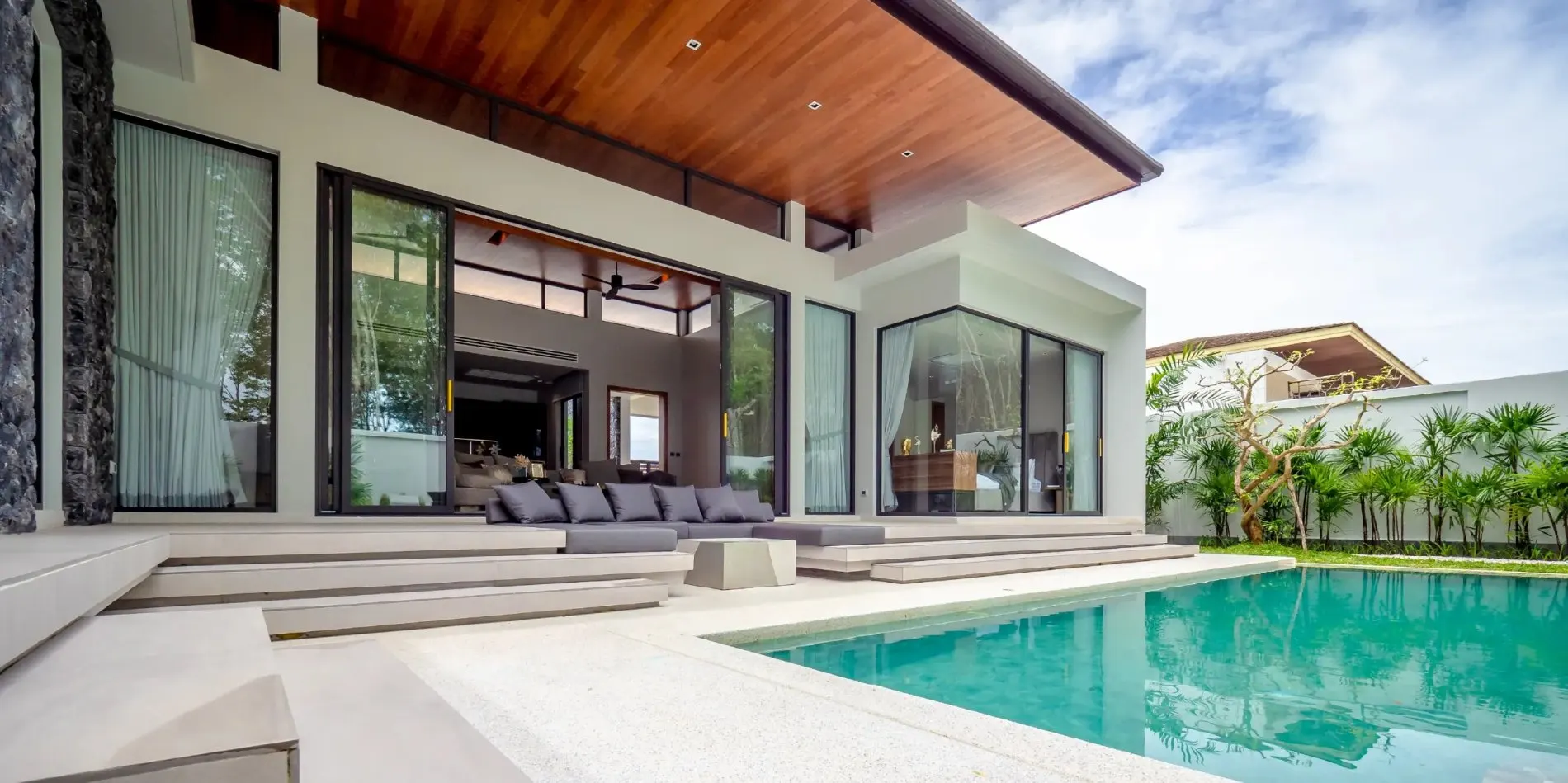 Property image - full photo 9