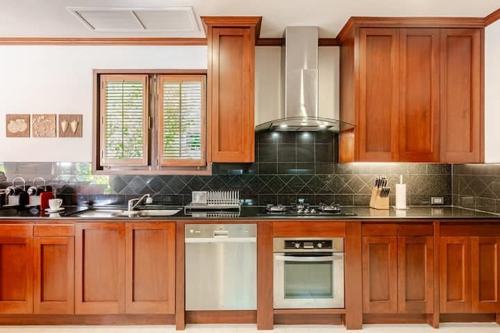 Property image - full photo 7