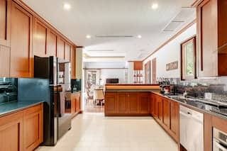 Property image - full photo 8