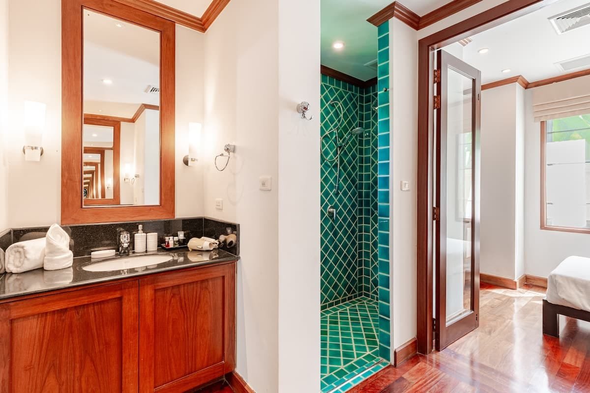 Property image - full photo 21
