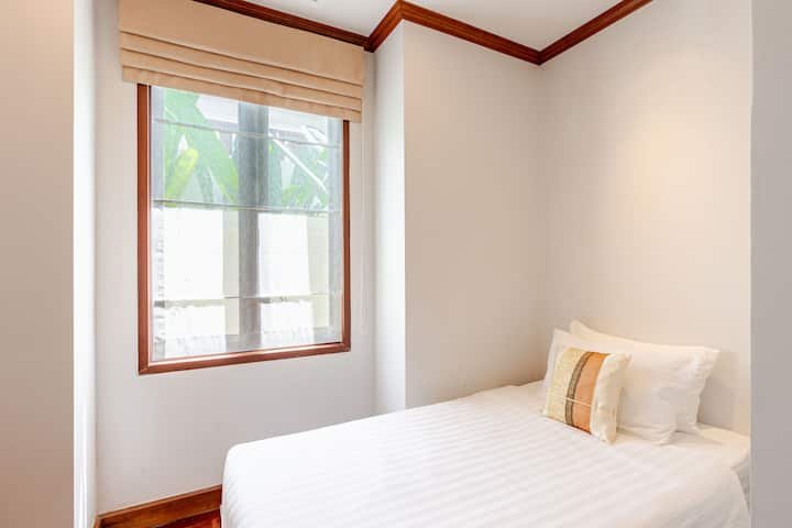 Property image - full photo 27