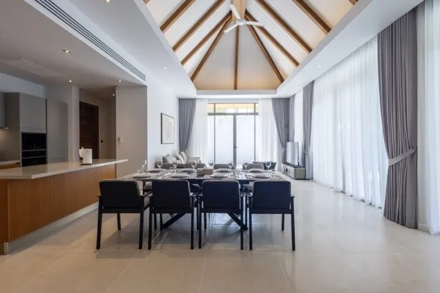 Property image - full photo 6