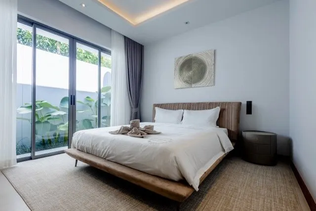 Property image - full photo 39