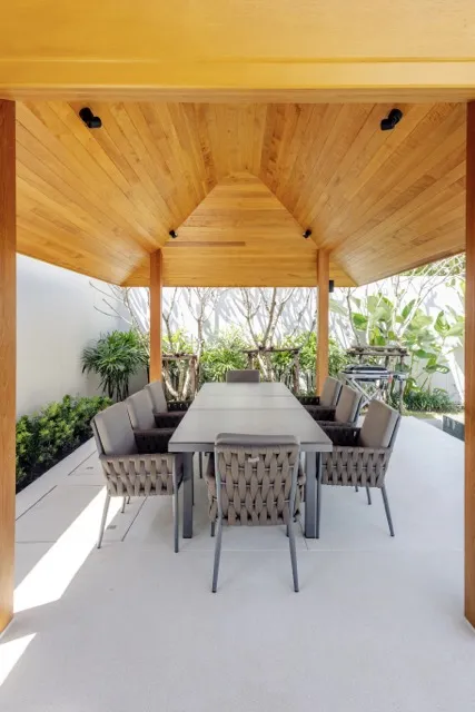 Property image - full photo 48