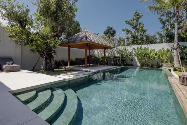 Property image - full photo 13