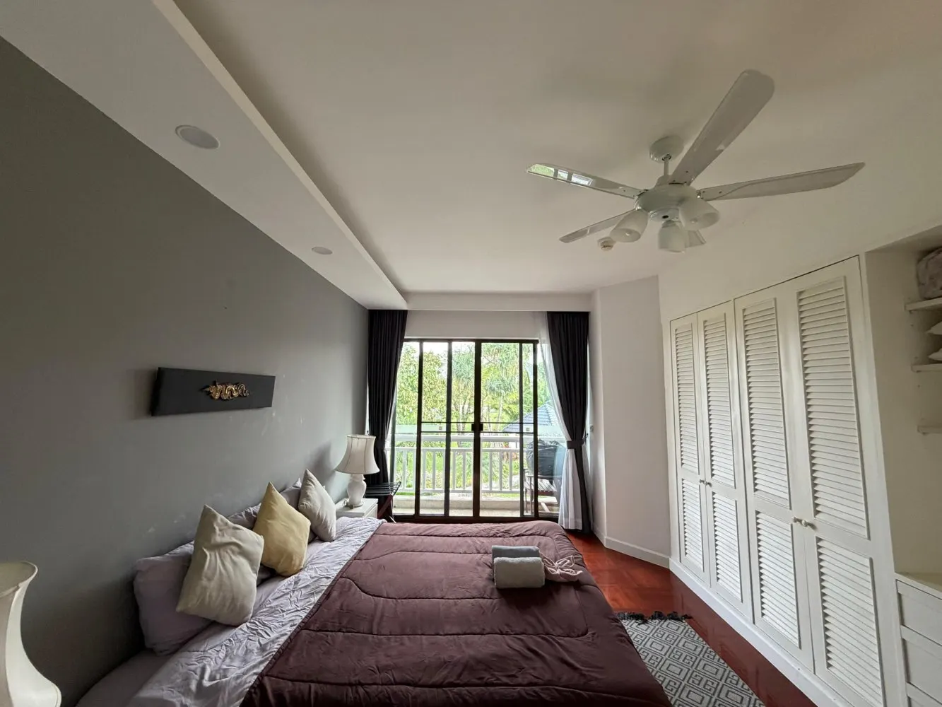 Property image - full photo 8