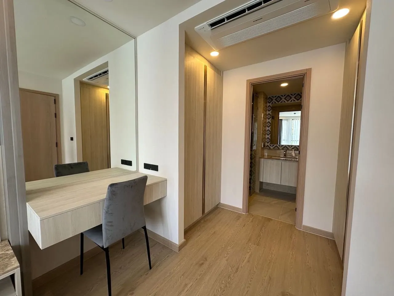 Property image - full photo 6
