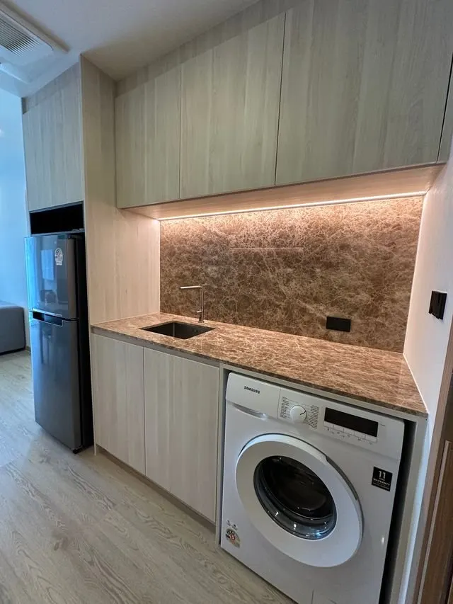 Property image - full photo 4