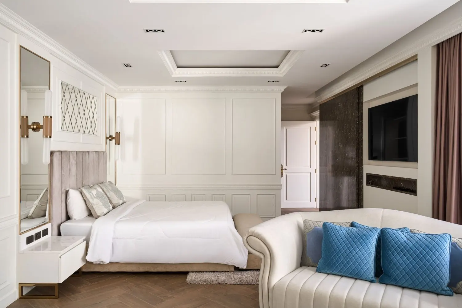 Property image - full photo 19