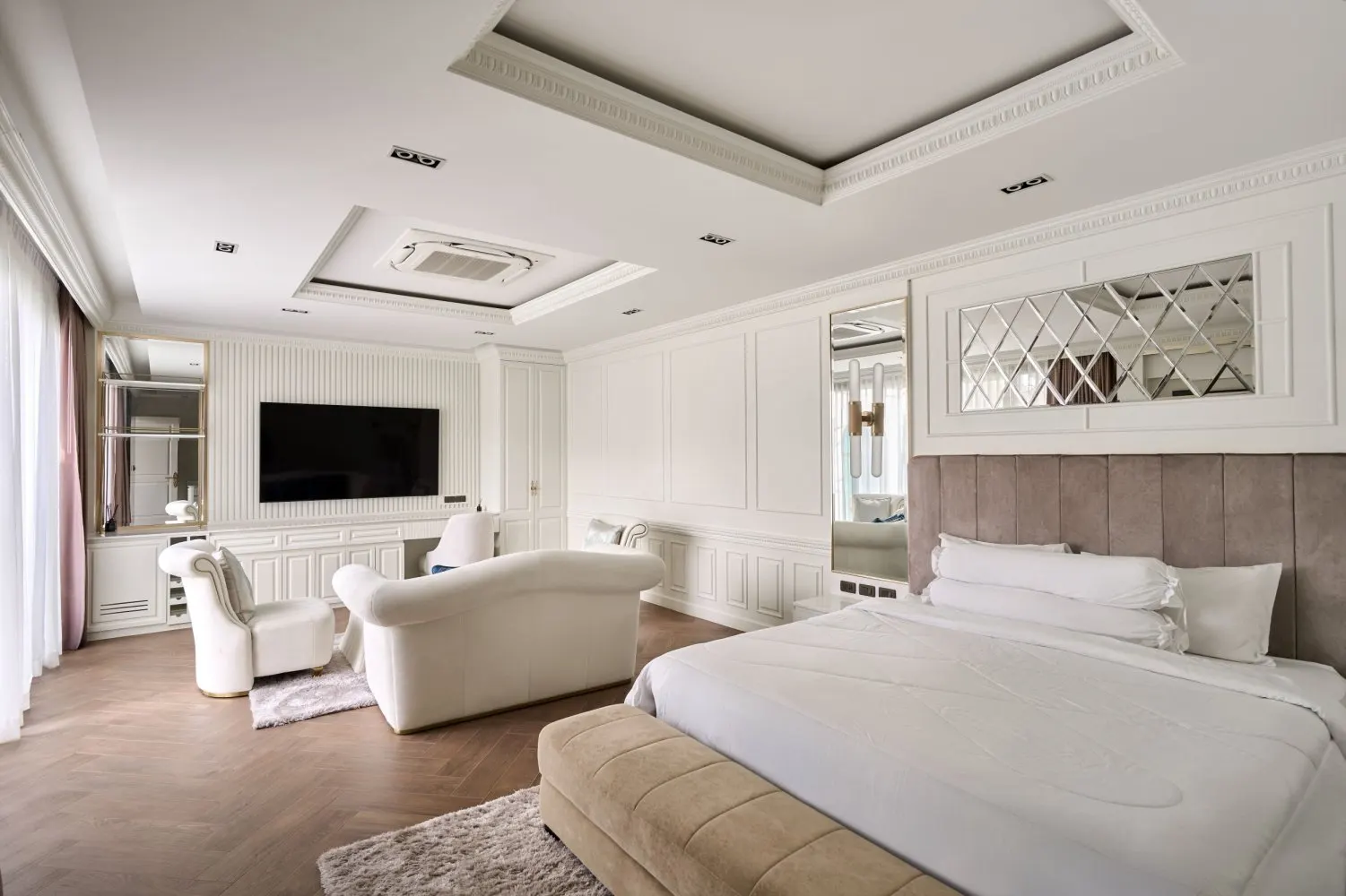 Property image - full photo 11