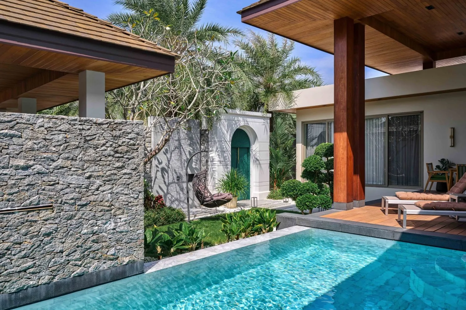Property image - full photo 1
