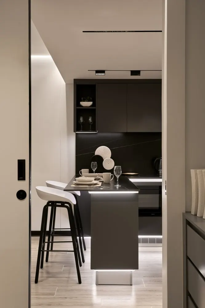 Property image - full photo 10