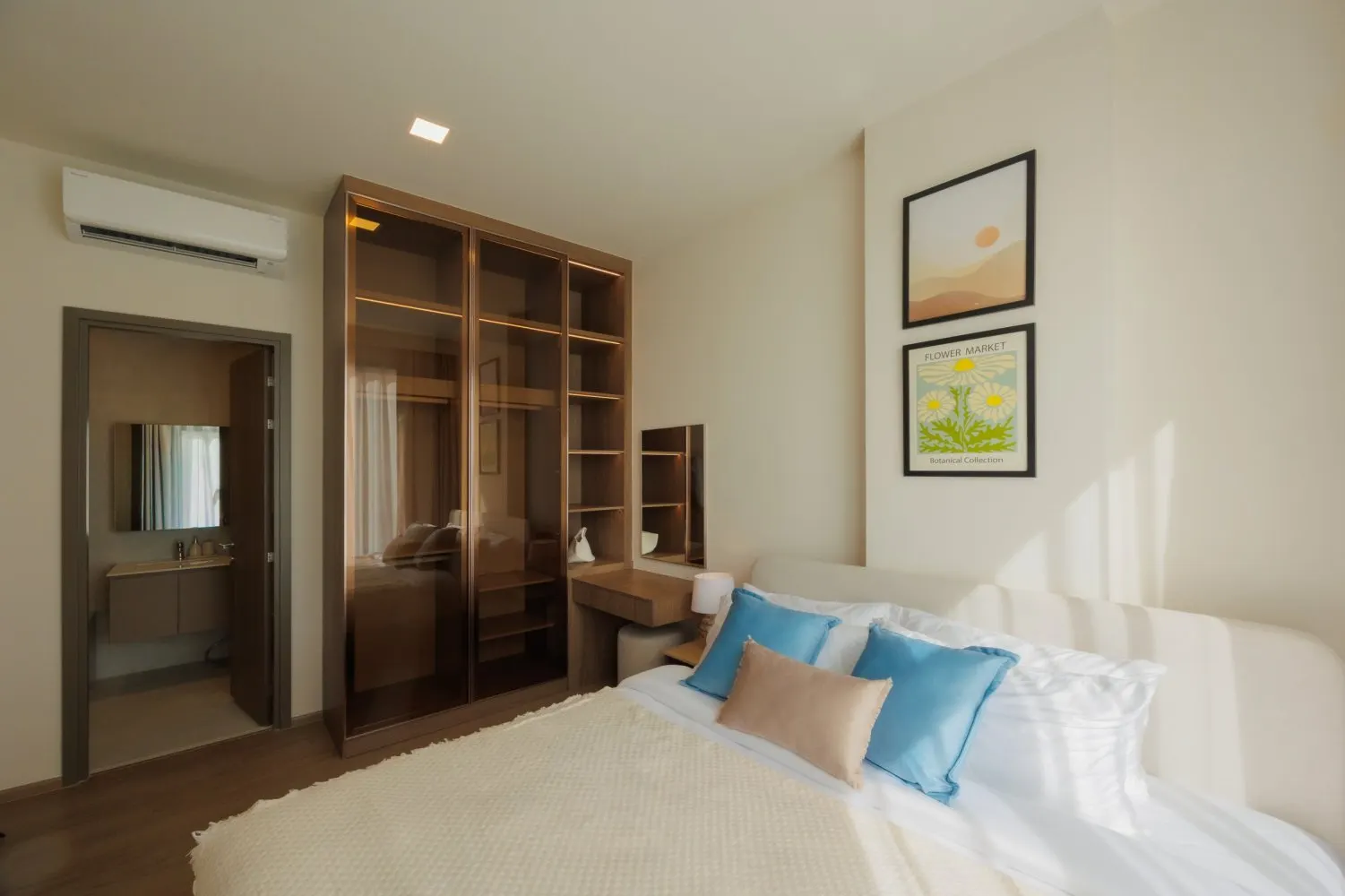 Property image - full photo 28