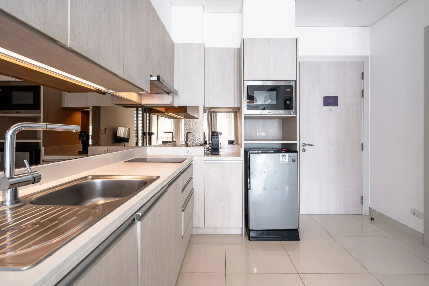 Property image - full photo 5