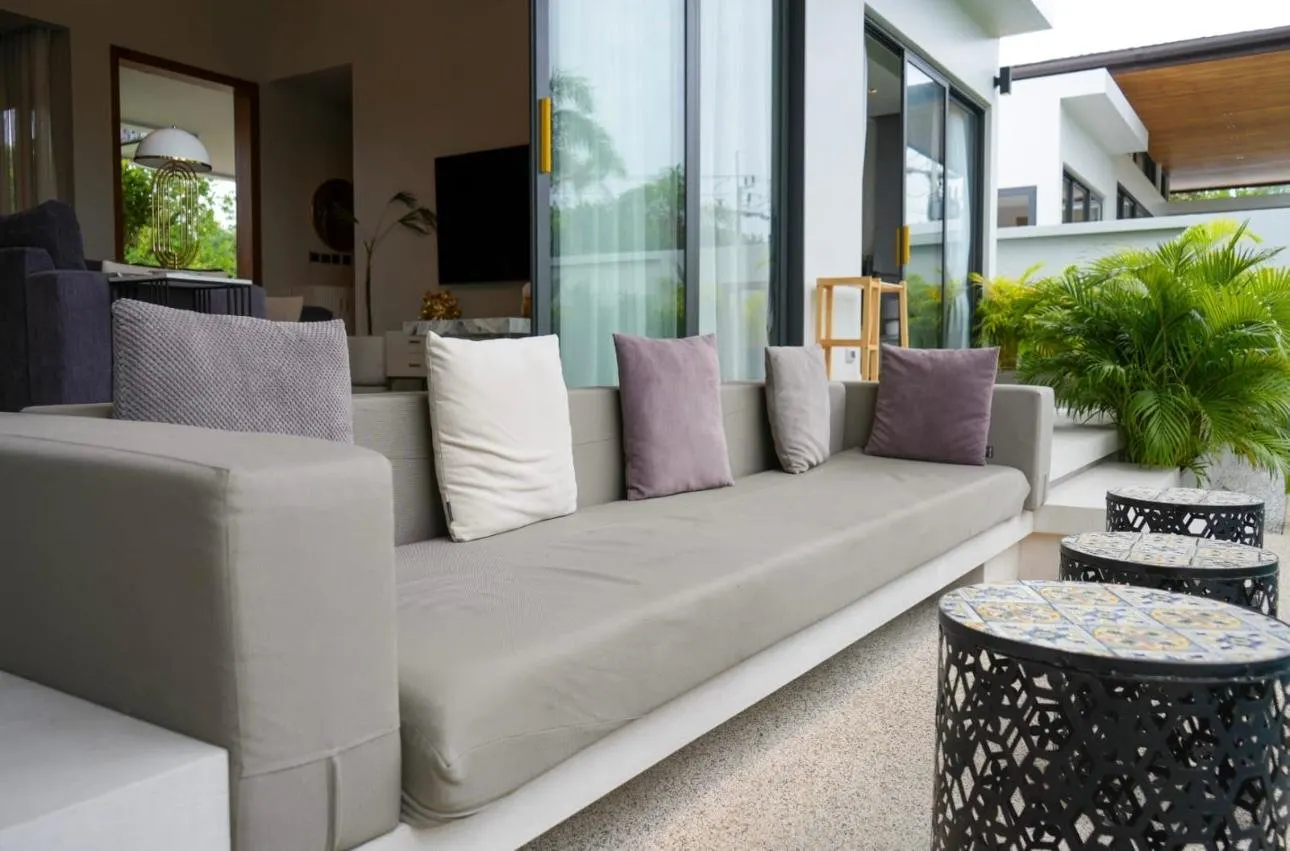 Property image - full photo 6