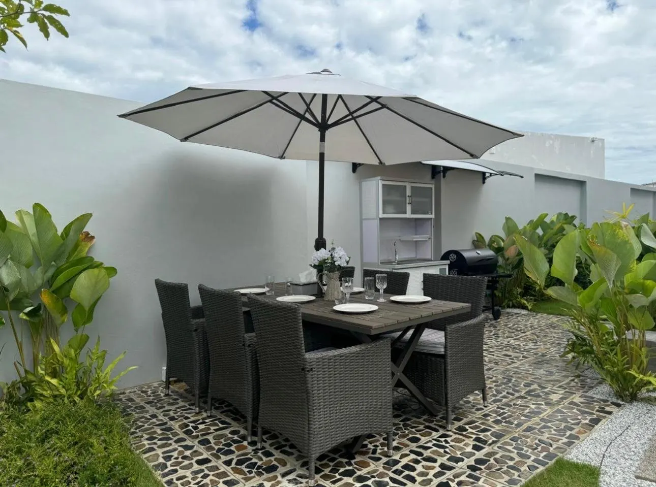 Property image - full photo 18