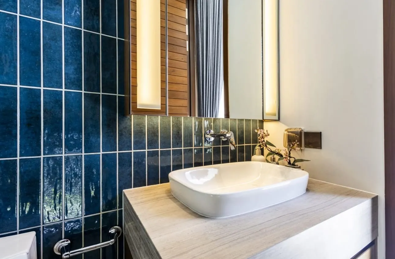 Property image - full photo 22