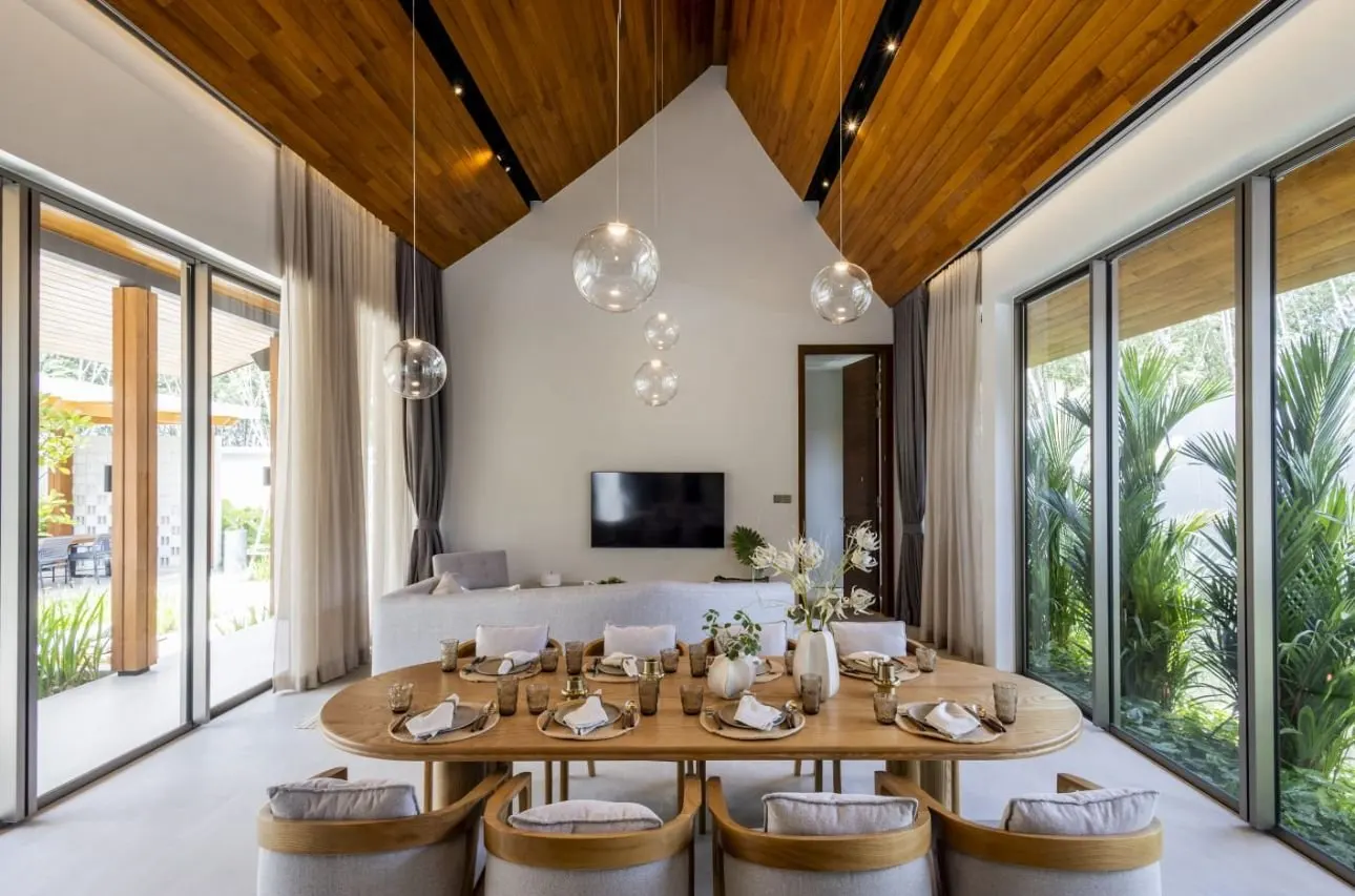 Property image - full photo 4