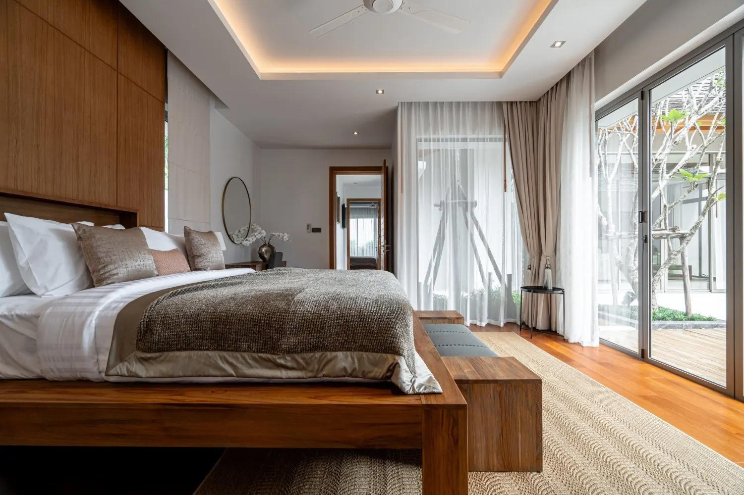 Property image - full photo 17