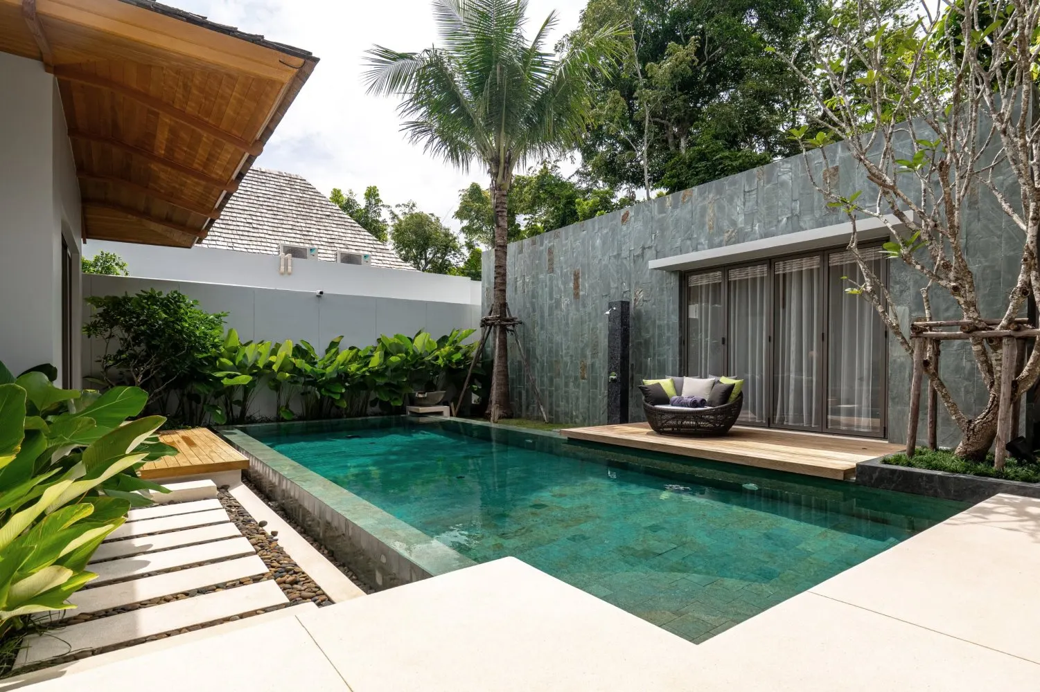Property image - full photo 23