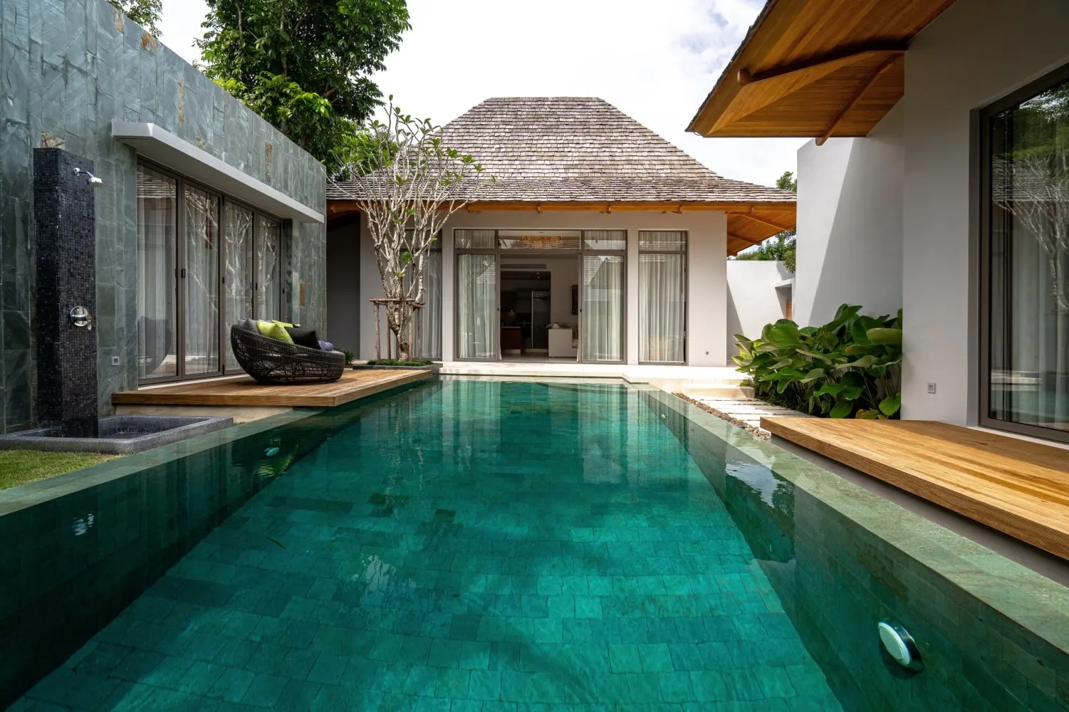 Property image - full photo 1