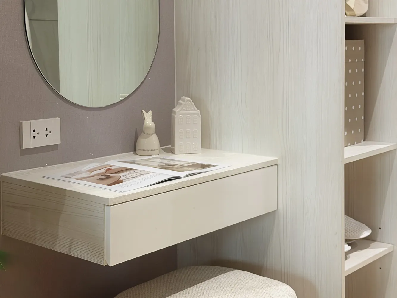 Property image - full photo 16