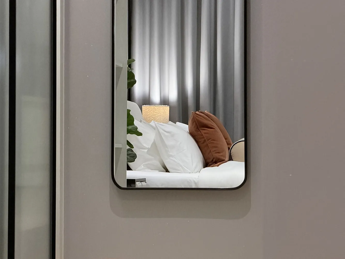 Property image - full photo 17