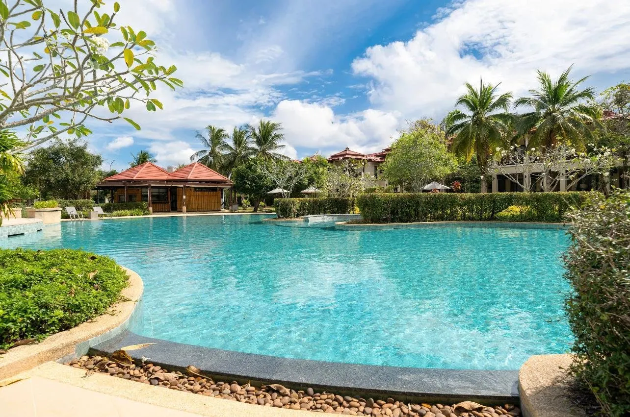 Property image - full photo 17