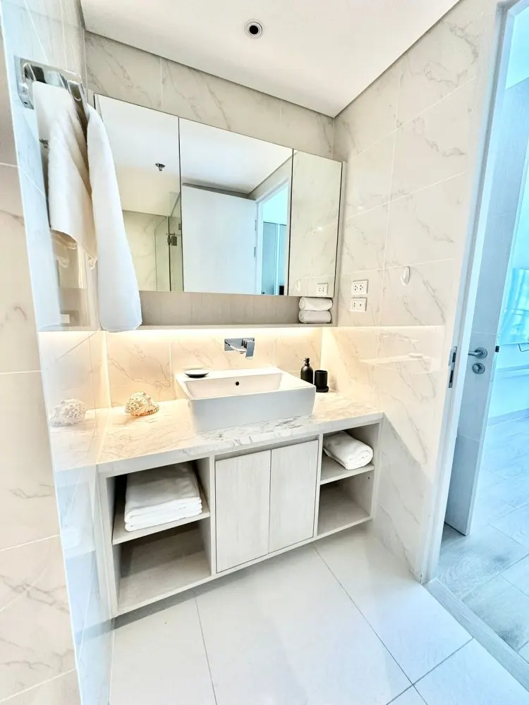 Property image - full photo 18
