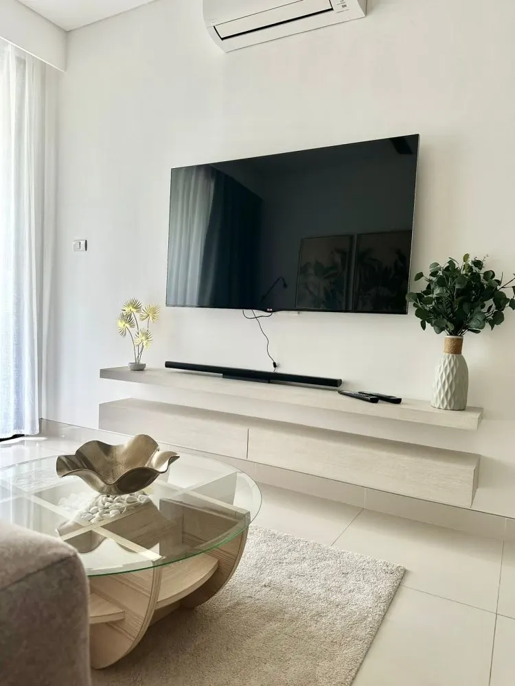 Property image - full photo 4