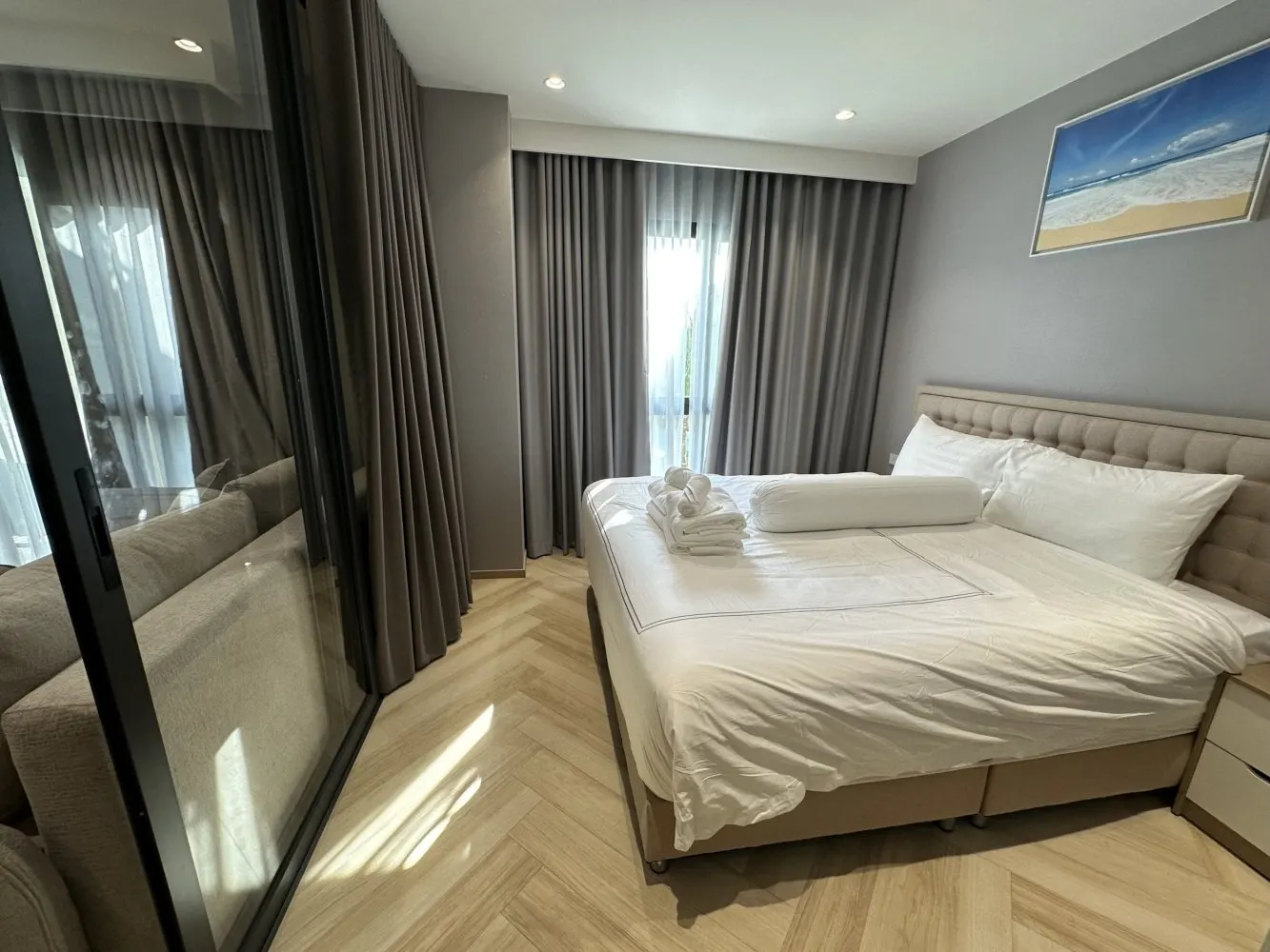 Property image - full photo 6