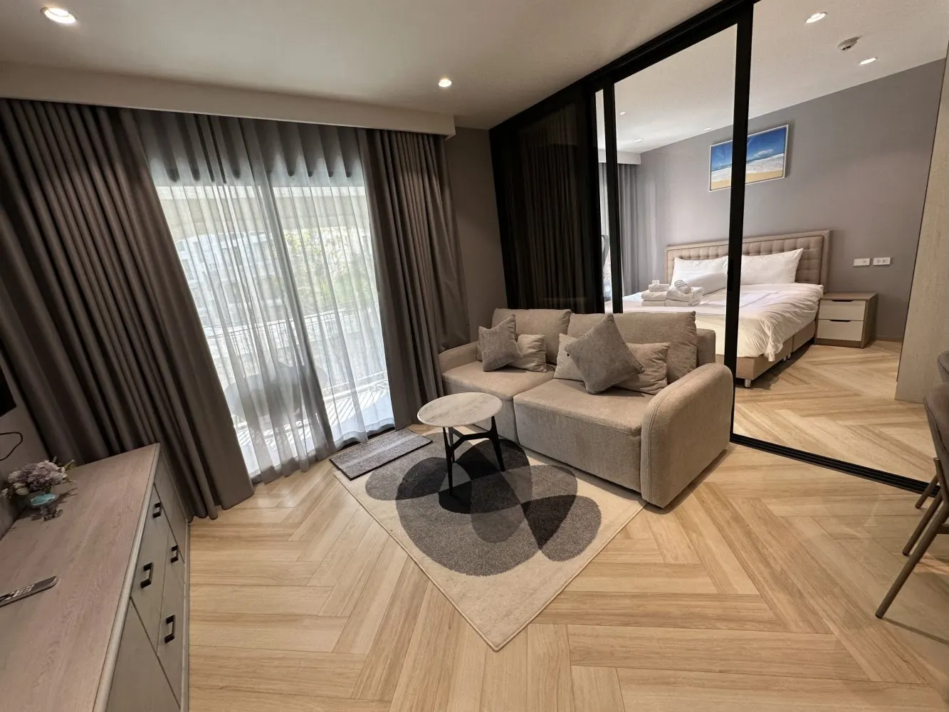 Property image - full photo 9