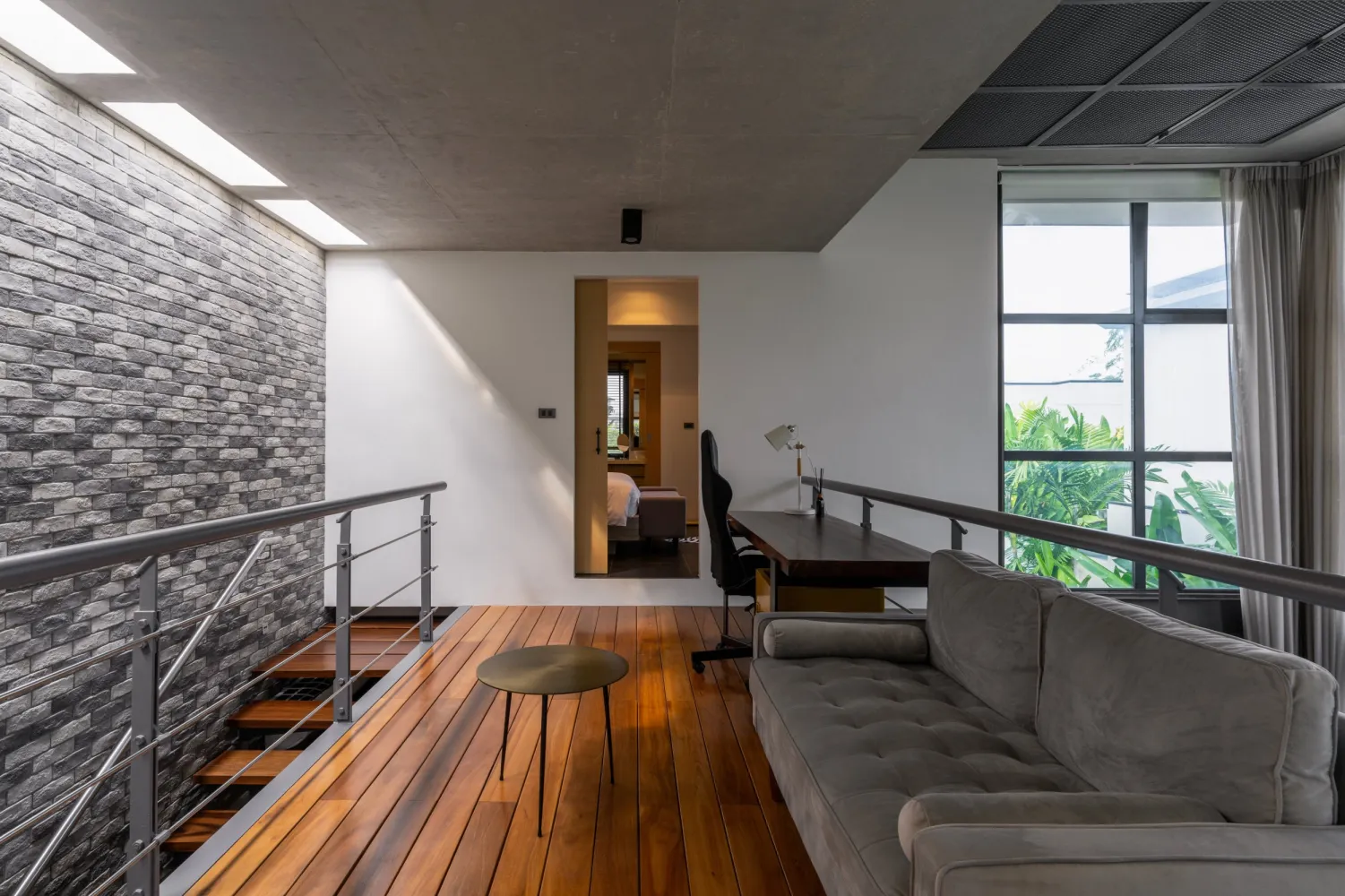 Property image - full photo 10