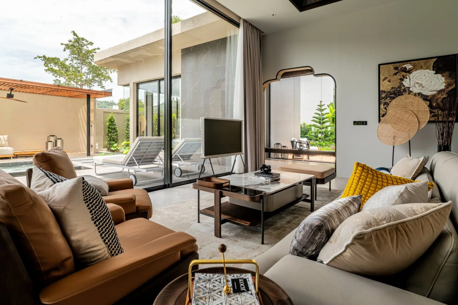 Property image - full photo 3