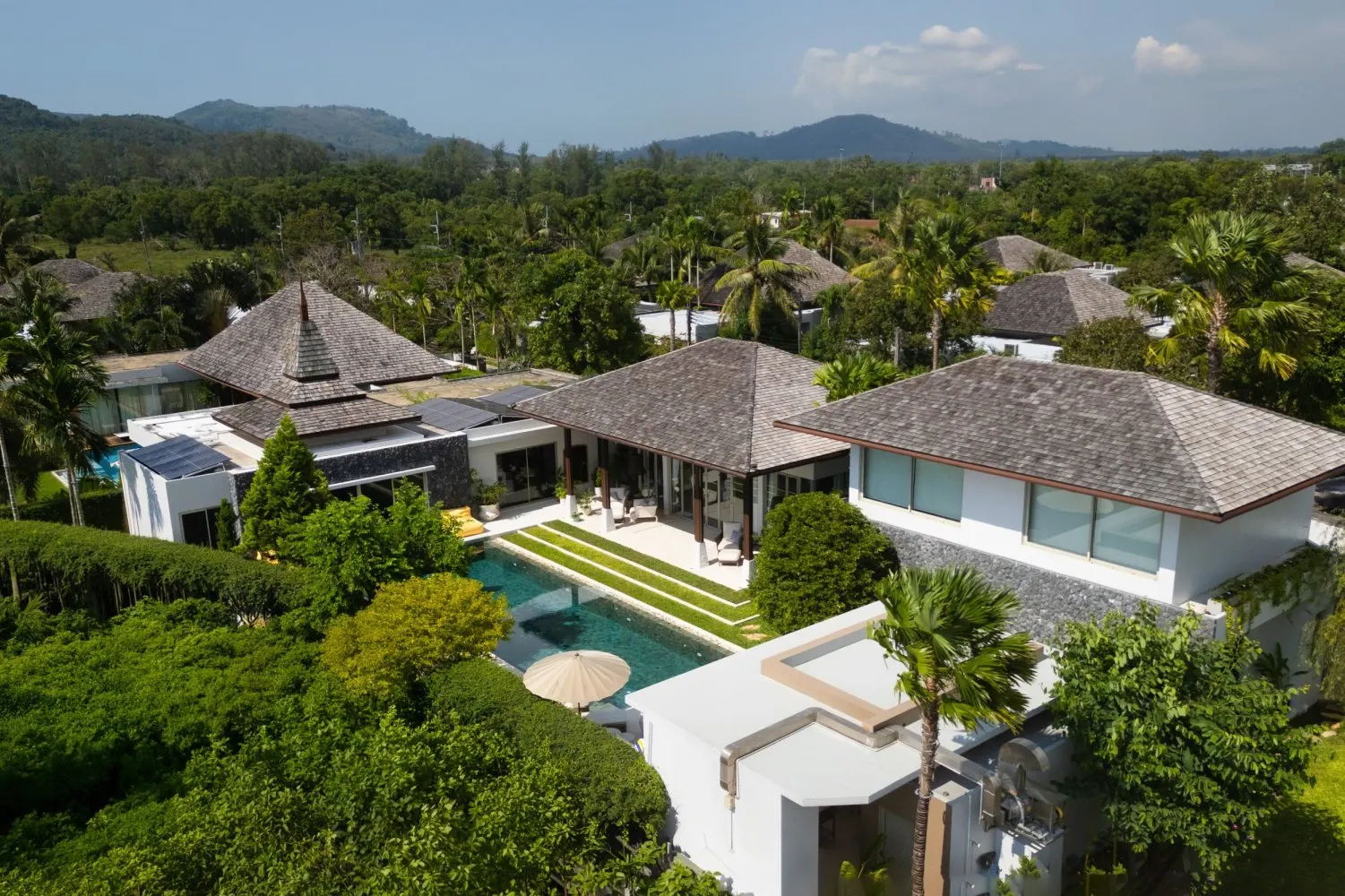 Property image - full photo 63