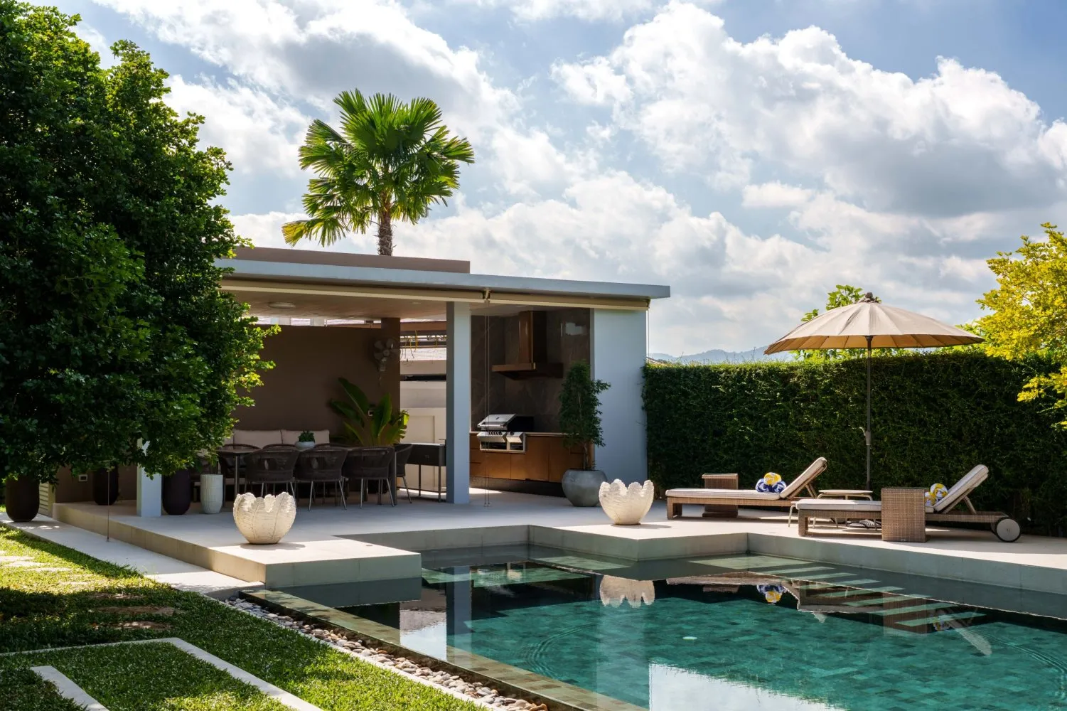 Property image - full photo 17
