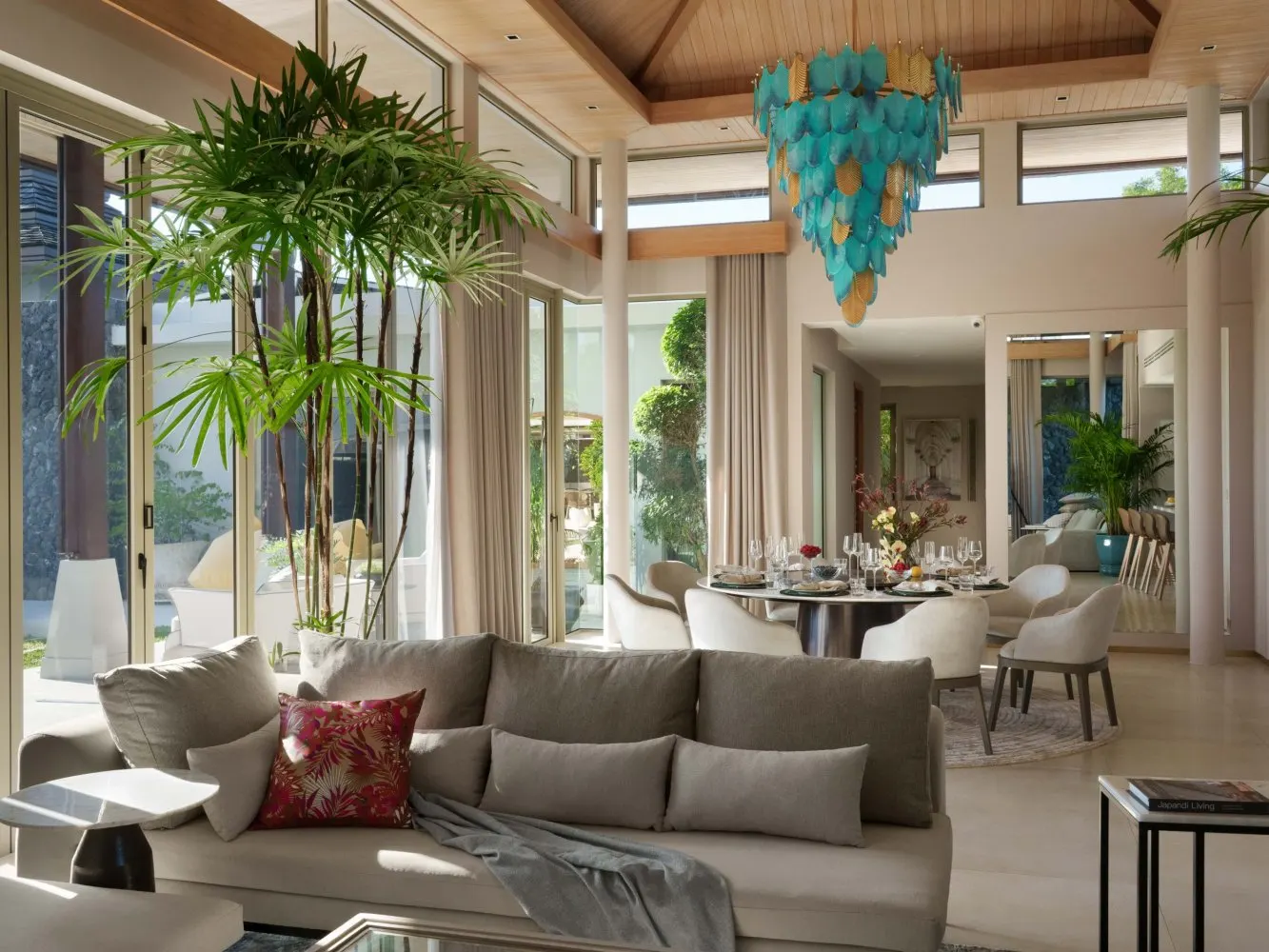 Property image - full photo 4