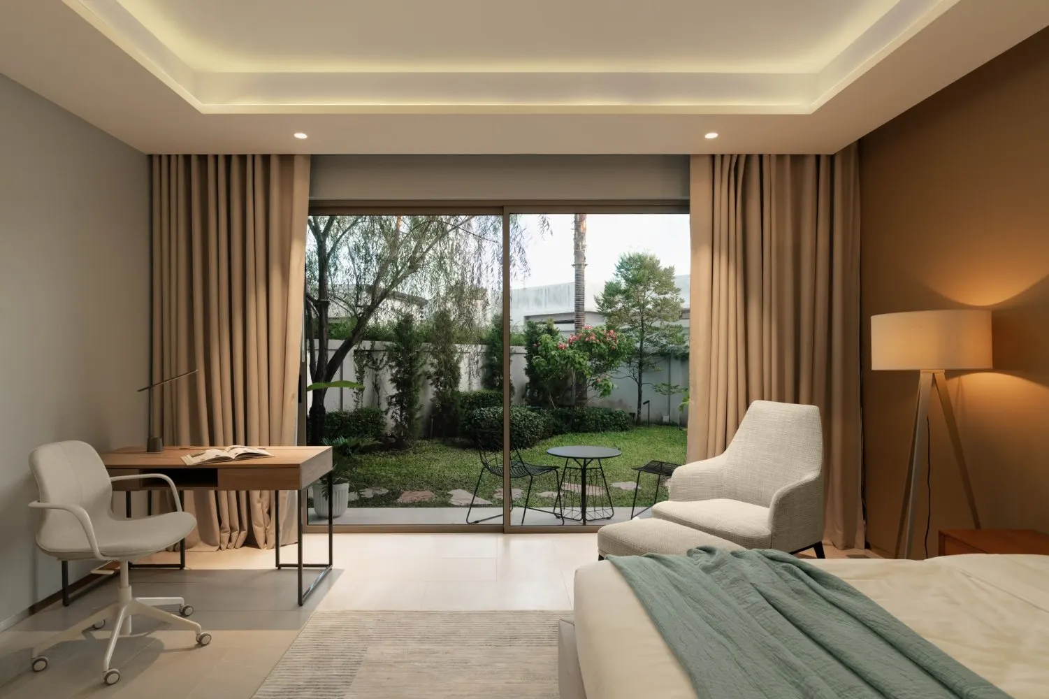 Property image - full photo 43