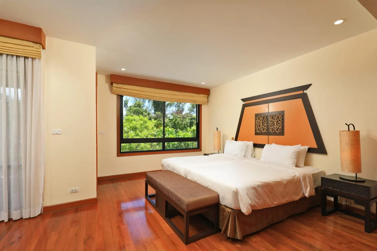 Property image - full photo 21