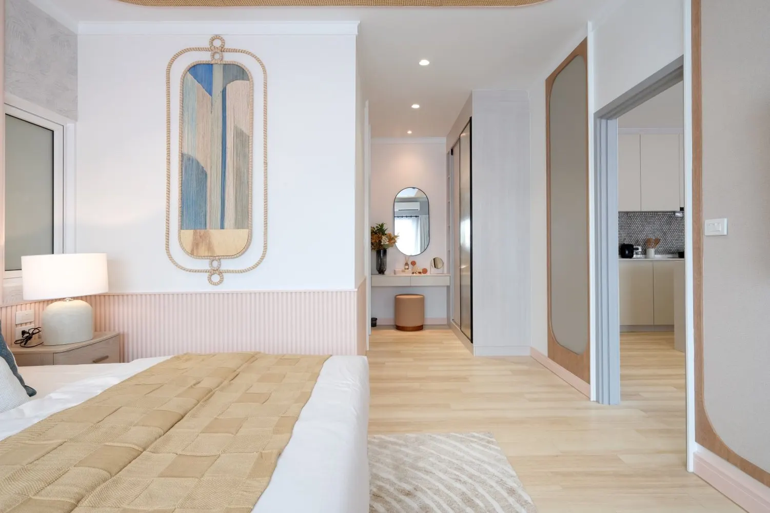 Property image - full photo 14