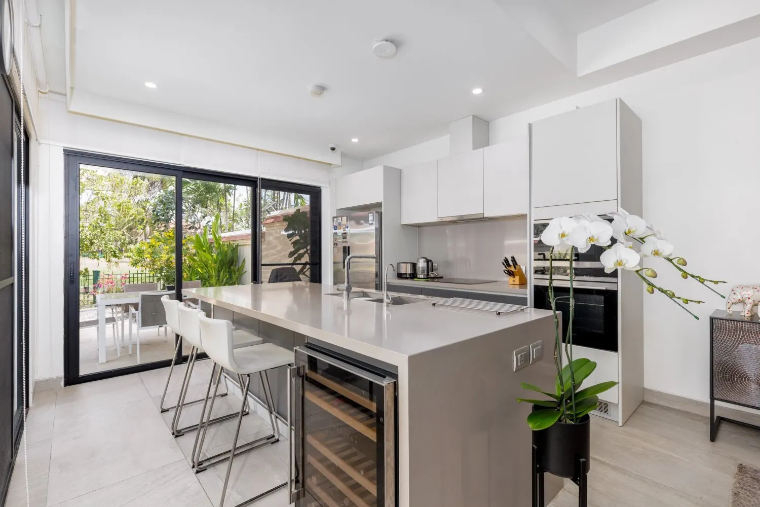 Property image - full photo 6
