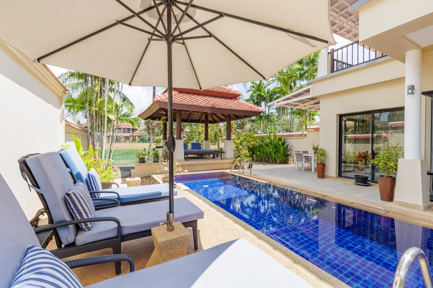 Property image - full photo 38