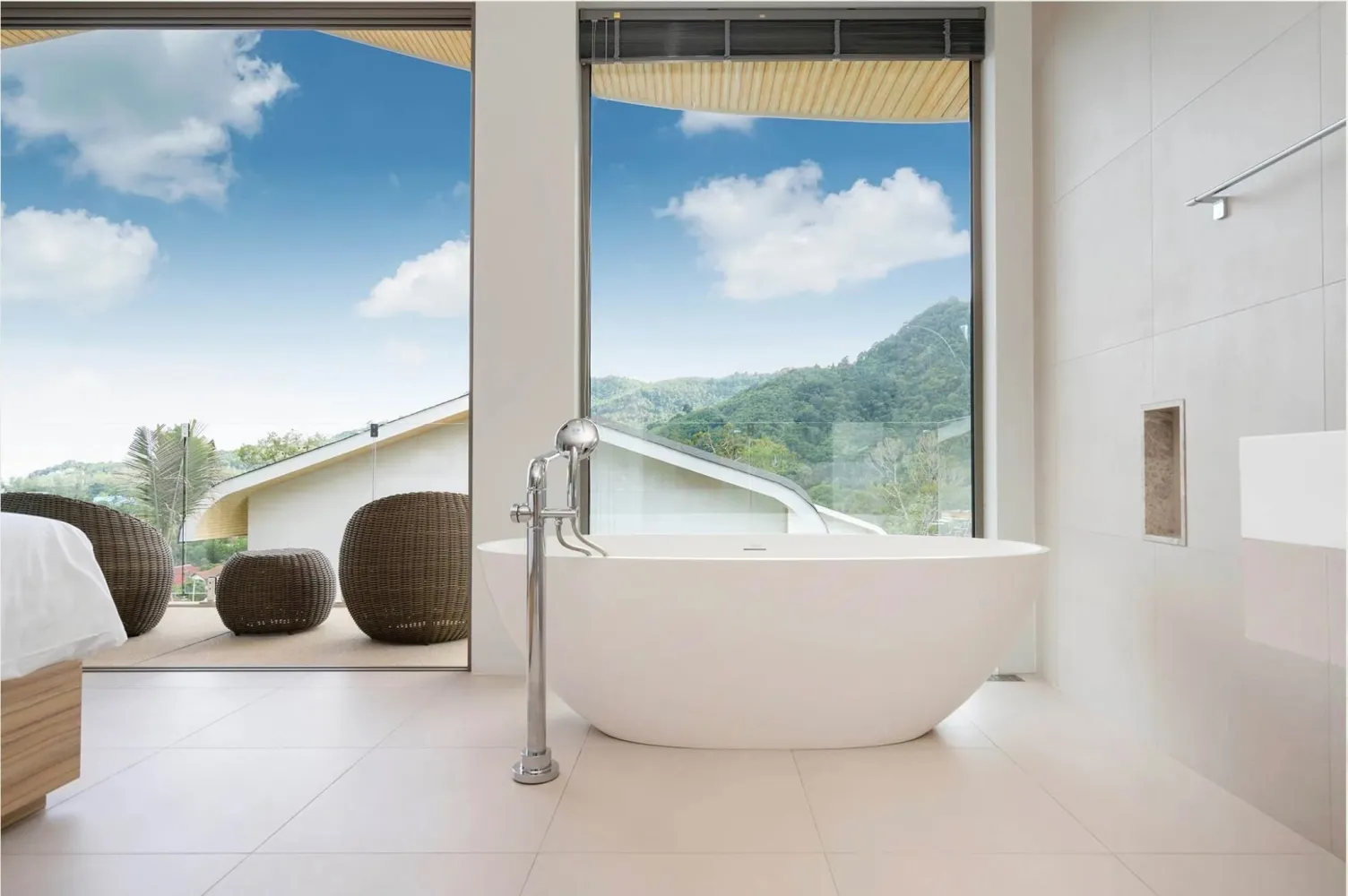 Property image - full photo 9