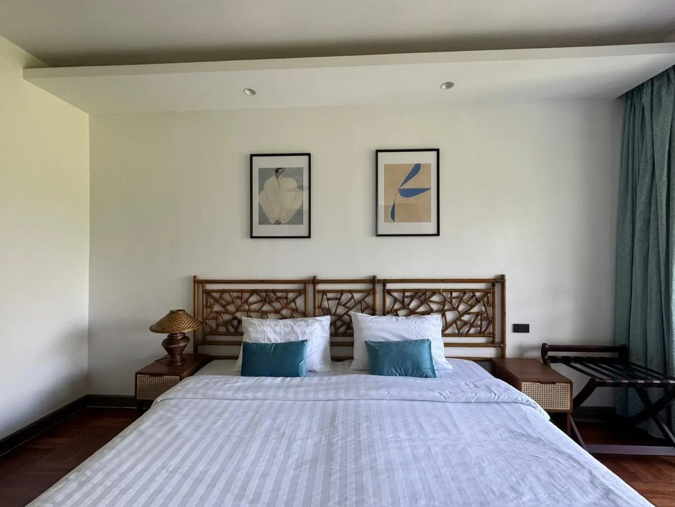 Property image - full photo 11