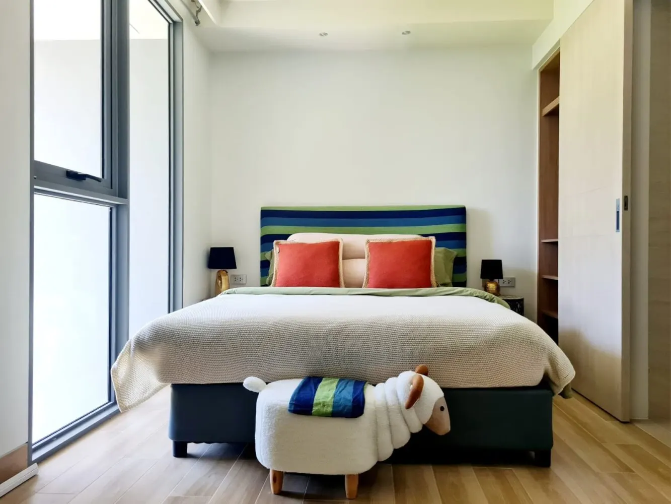Property image - full photo 9