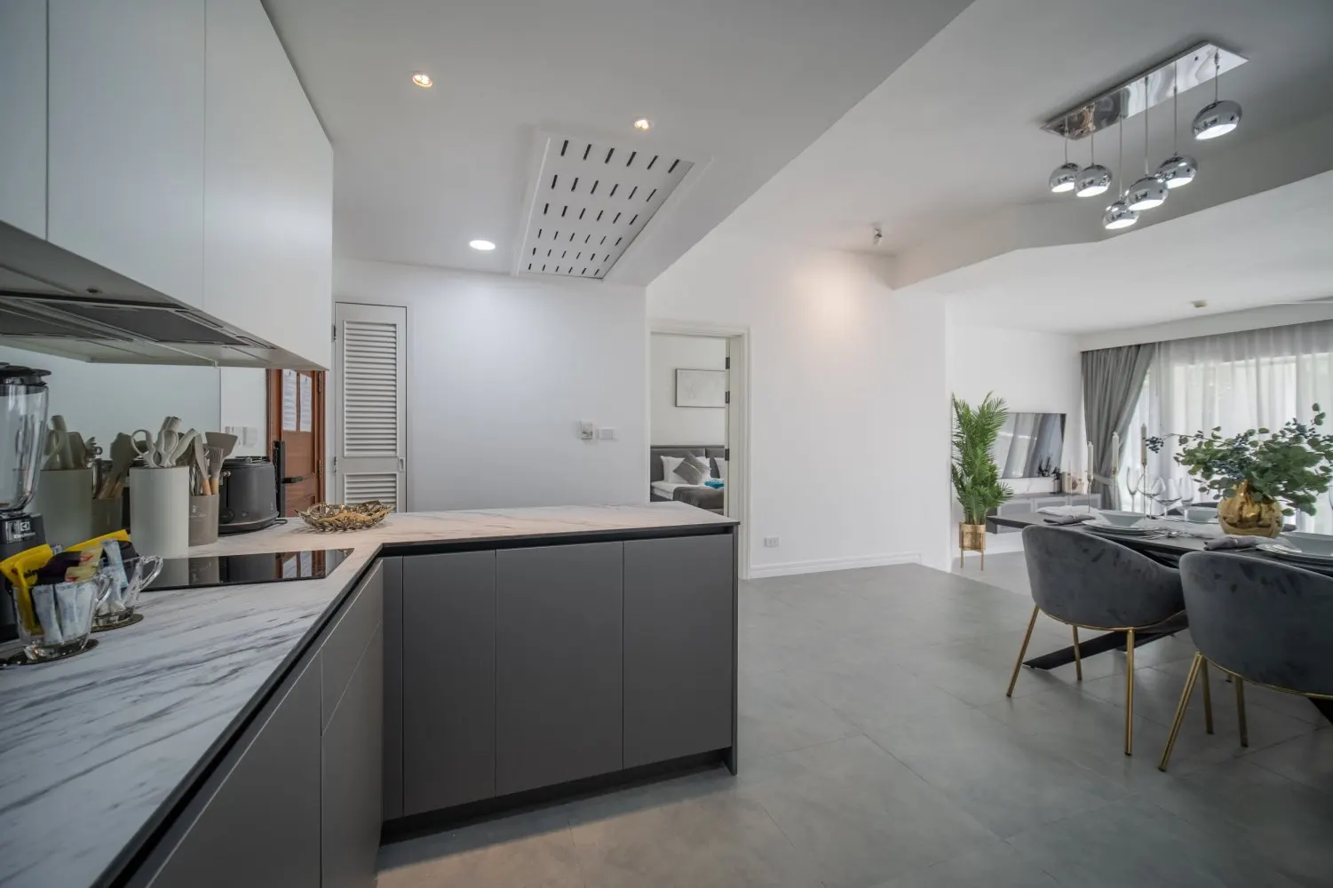 Property image - full photo 13