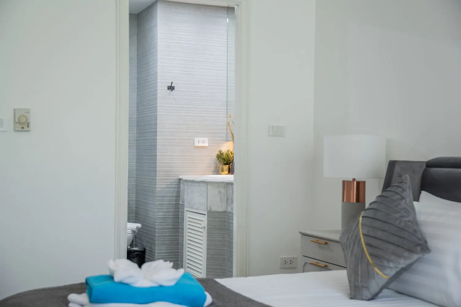 Property image - full photo 39