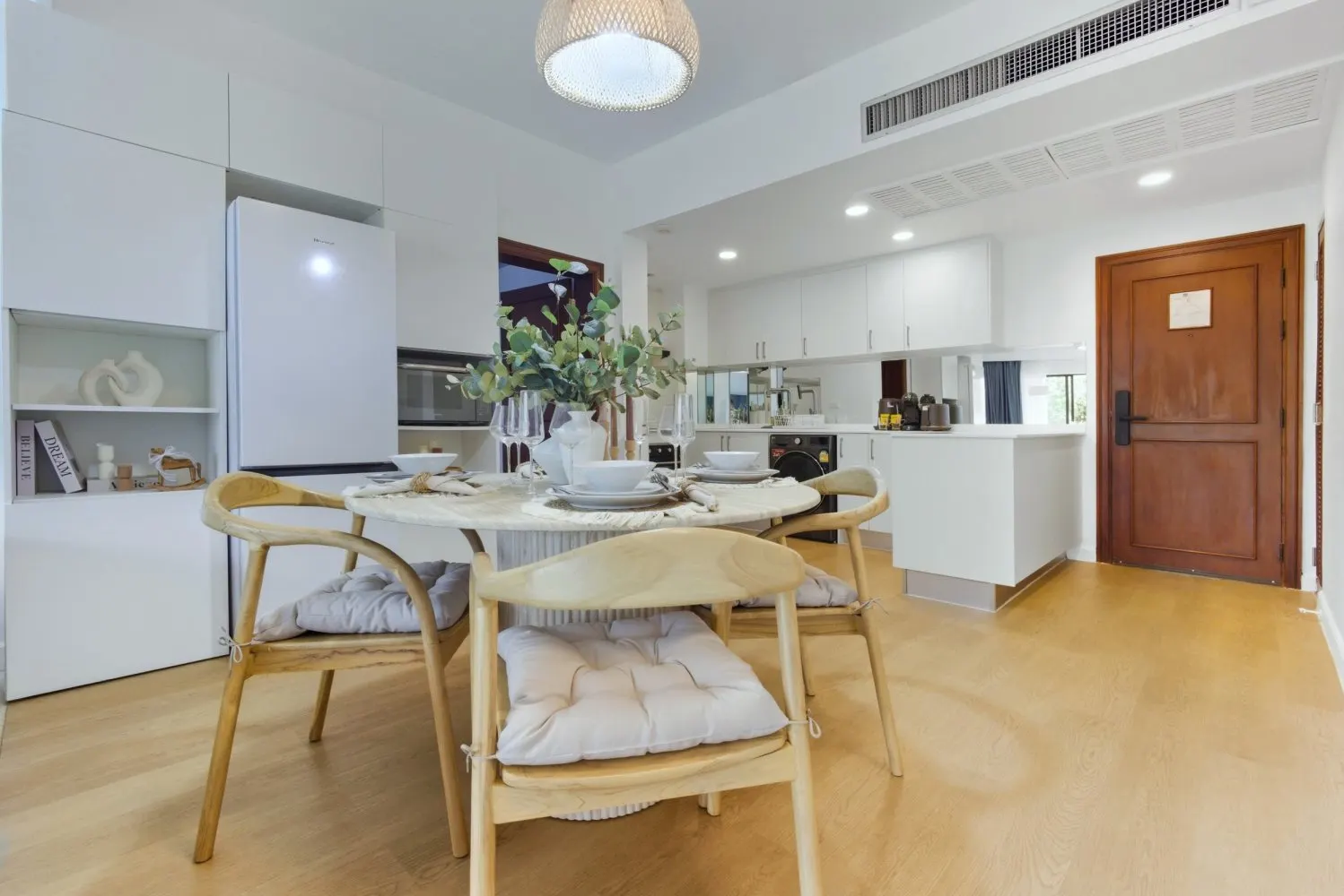 Property image - full photo 7
