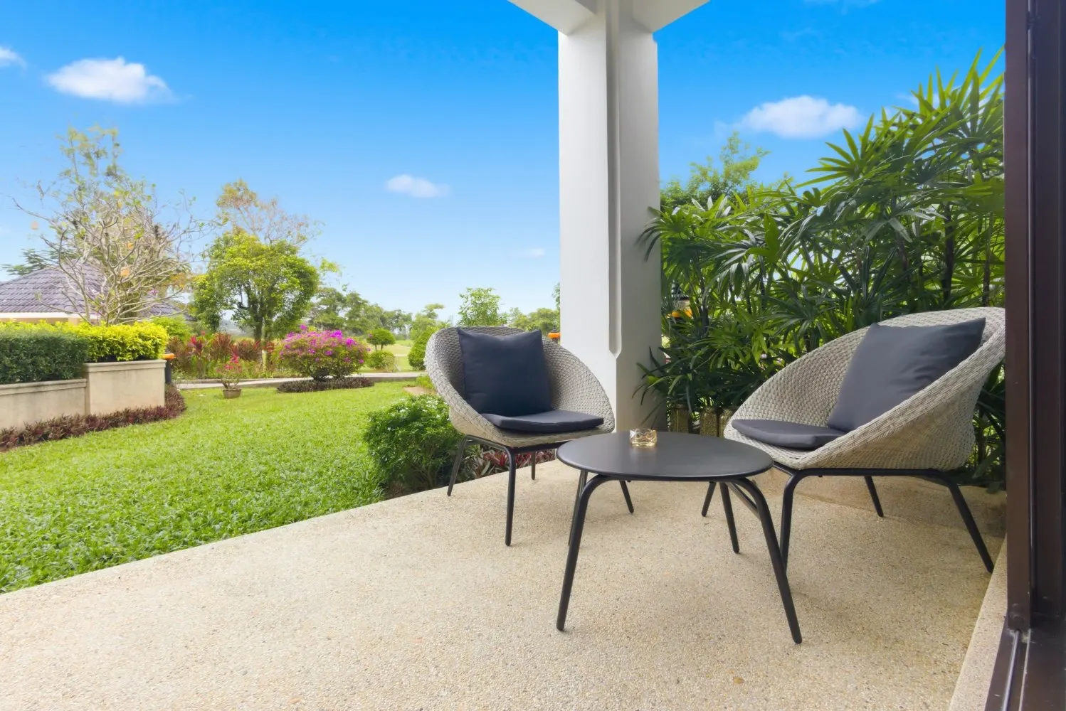 Property image - full photo 11